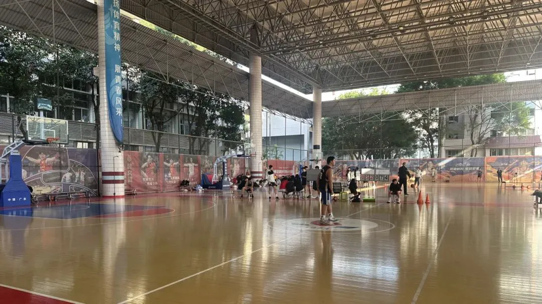 为什么篮球教练要不断改进训练方法_2